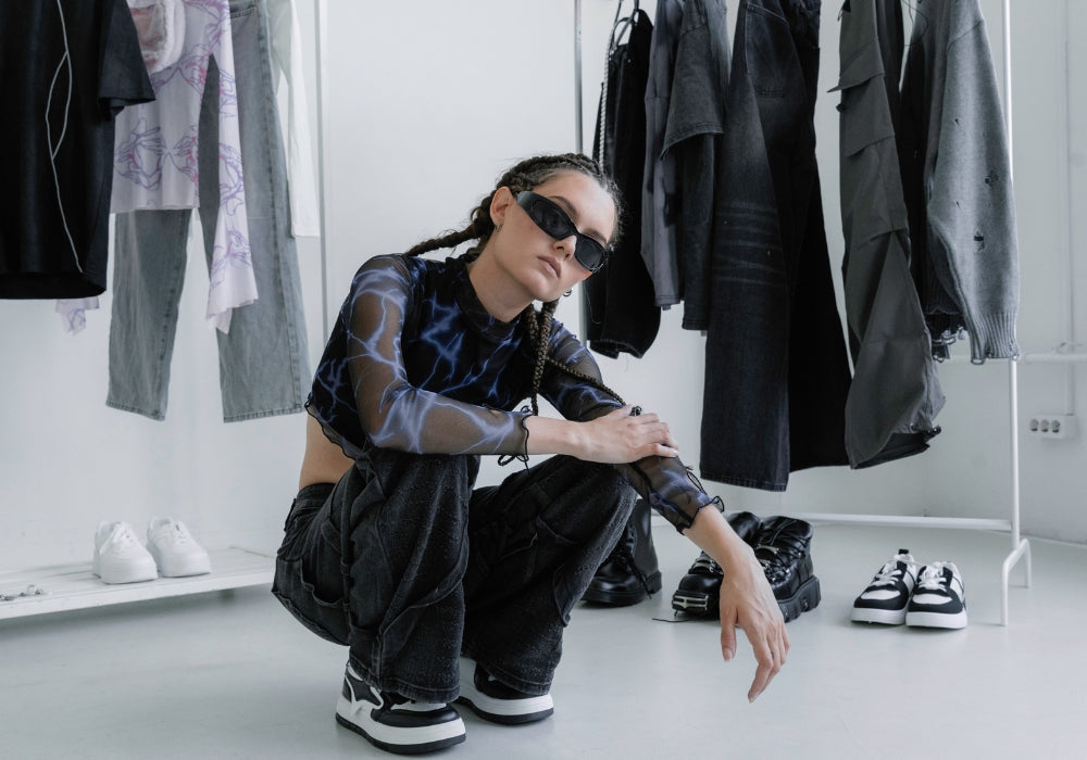 Le Streetwear japonais : un retour fracassant dans la mode Y2K