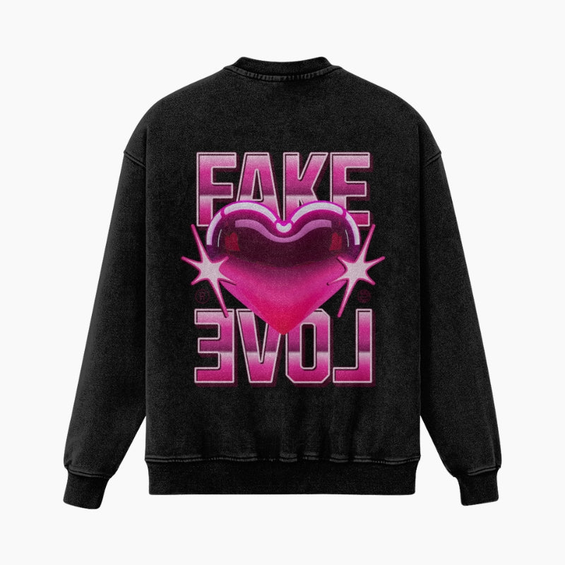 Pull Y2K ‘Fake Love’