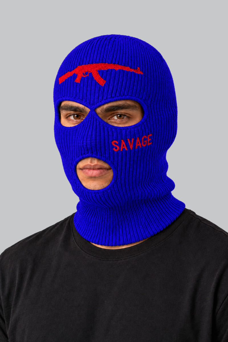 Cagoule Streetwear Bleu — portée par notre modèle homme sur fond gris studio