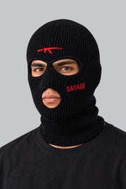 Cagoule Gothique Noire — portée par notre modèle homme sur fond gris studio