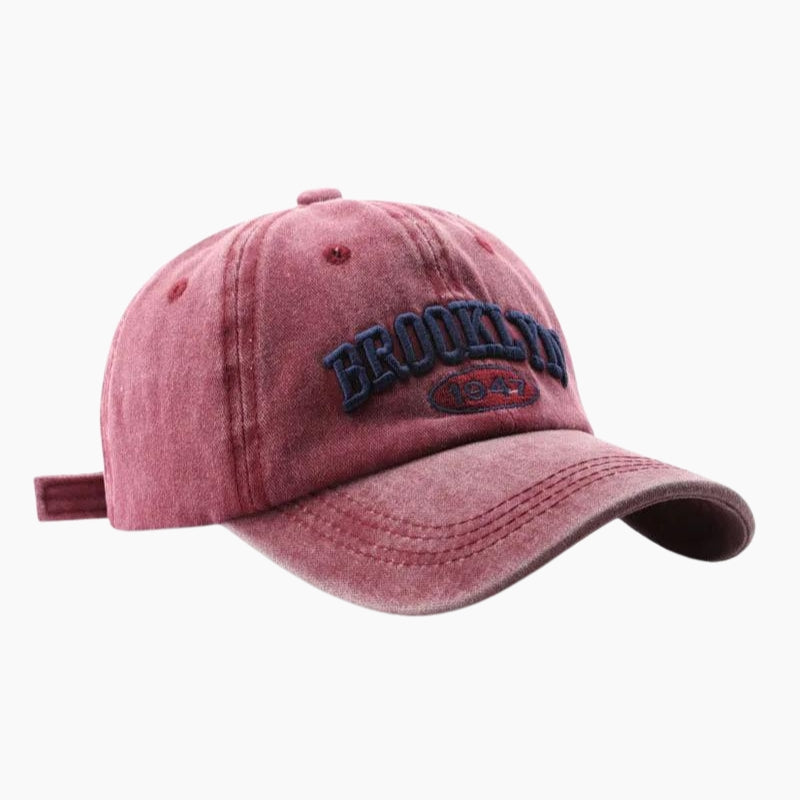 Casquette Y2K 'Brooklyn' rouge, casquette detroit tigers magnum Y2K, casquette craft red bull