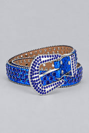 Ceinture Bleue Y2K Rétro — seule sur fond gris studio