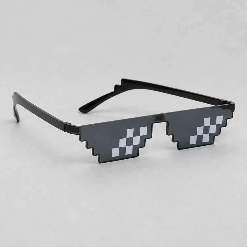 Lunettes Pixel Art Y2K — seules sur fond gris studio