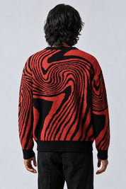 Pull Labyrinthe Jacquard, porté de dos sur fond gris clair
