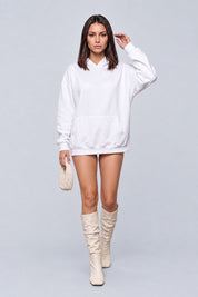 Sweat Dos Strass McBling — blanc face, fond gris perle, Y2K CLUB