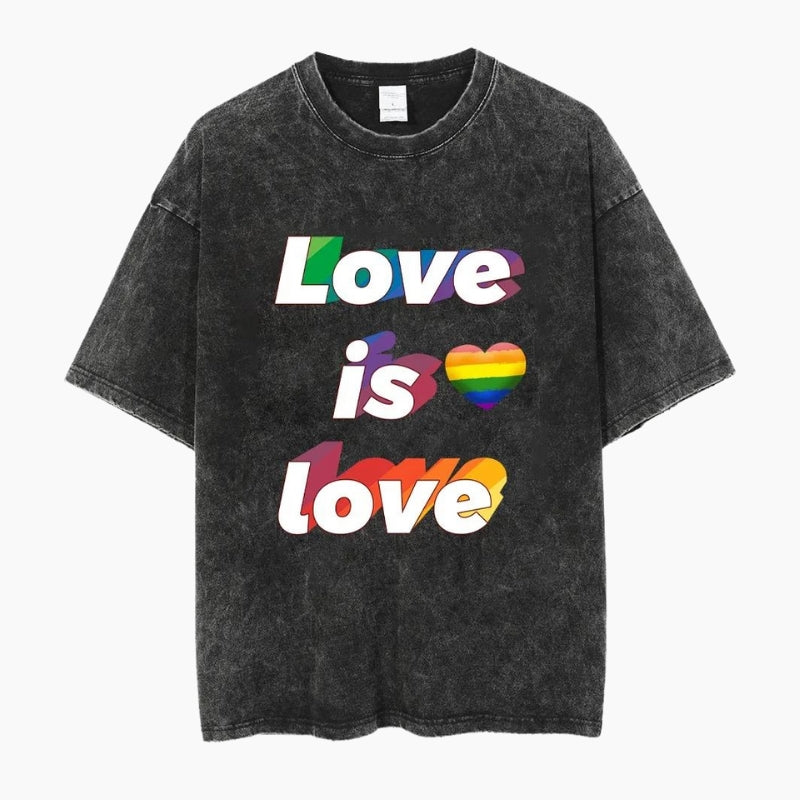 T-Shirt Y2K 'Love is Love'